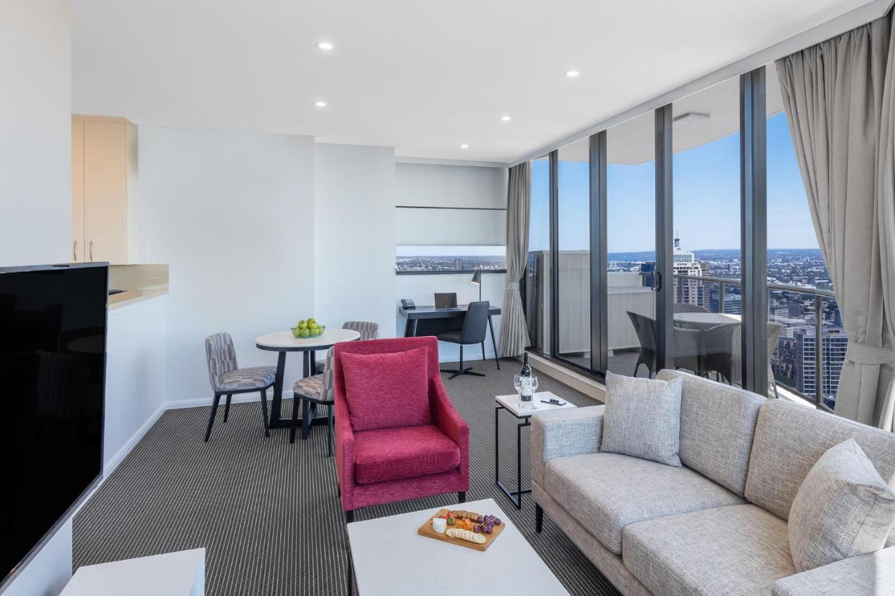 One-Bedroom Altitude Suite,1307787202:JPEG
